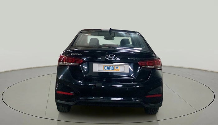 2019 Hyundai Verna 1.6 VTVT SX, Petrol, Manual, 30,562 km, Back/Rear