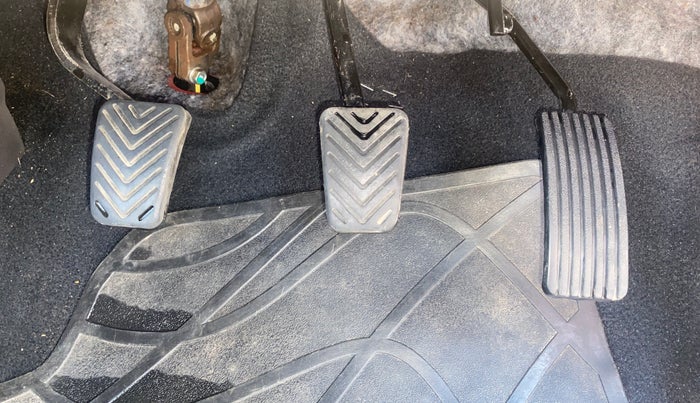 2015 Hyundai Eon ERA +, Petrol, Manual, 47,659 km, Pedals