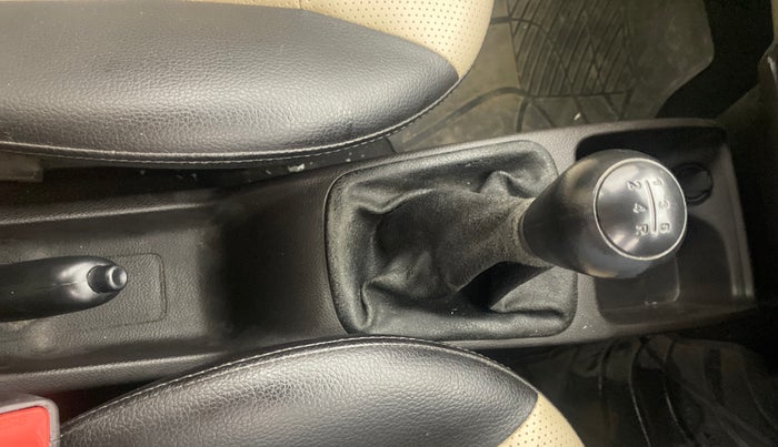 2015 Hyundai Eon ERA +, Petrol, Manual, 47,659 km, Gear Lever