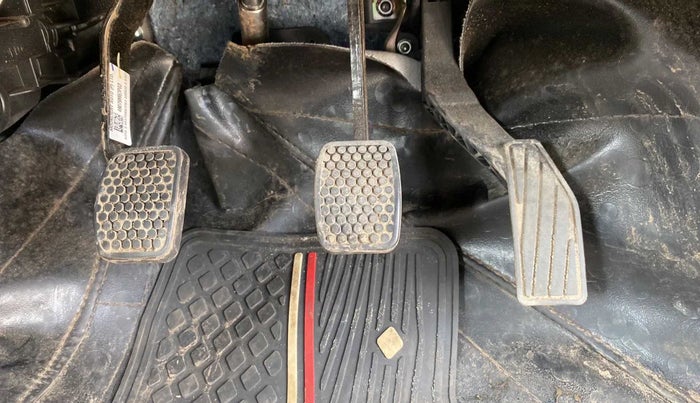 2022 Maruti Alto LXI O, Petrol, Manual, 986 km, Pedals