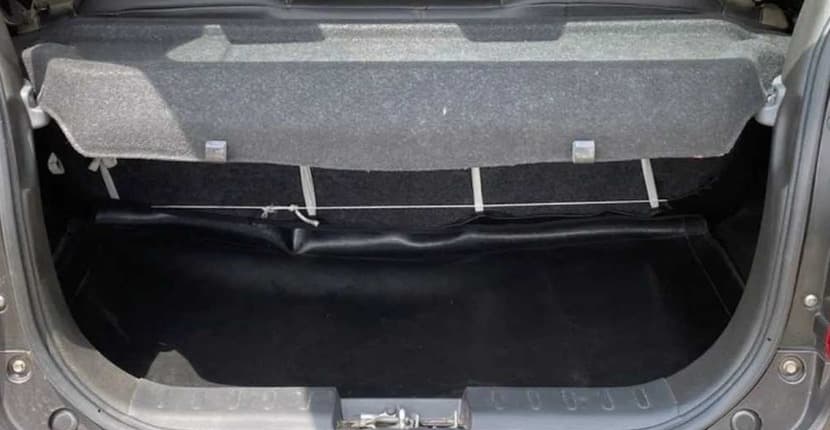 2022 Maruti Alto LXI O, Petrol, Manual, 986 km, Boot Inside