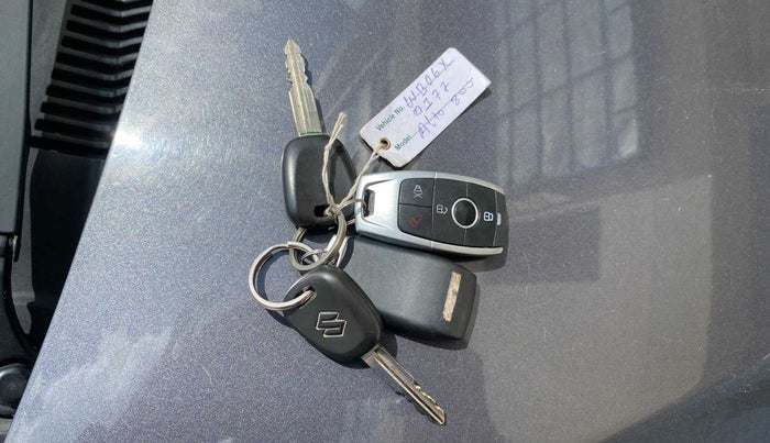 2022 Maruti Alto LXI O, Petrol, Manual, 986 km, Key Close Up