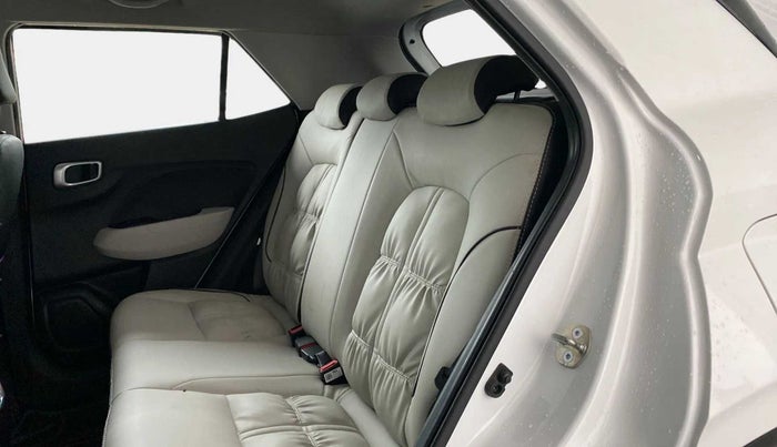 2023 Hyundai VENUE S PLUS 1.5 CRDI, Diesel, Manual, 17,482 km, Right Side Rear Door Cabin