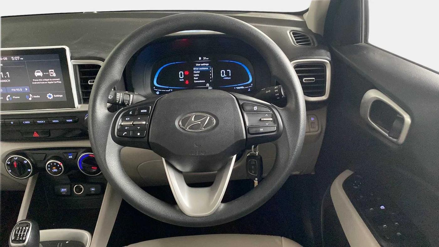 2023 Hyundai VENUE S PLUS 1.5 CRDI, Diesel, Manual, 17,482 km, Steering Wheel Close Up