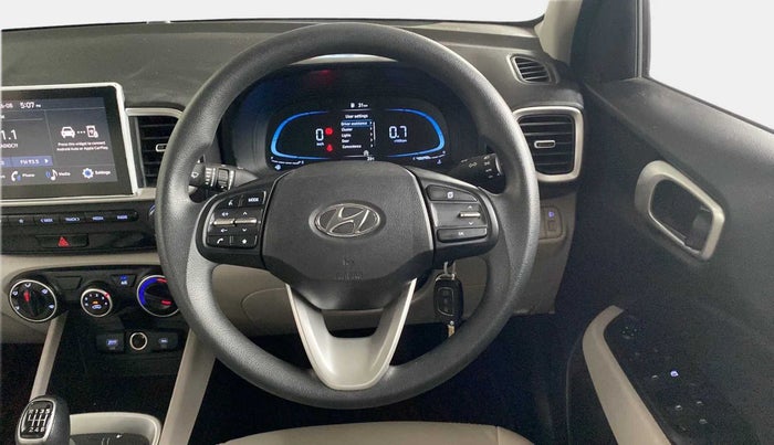 2023 Hyundai VENUE S PLUS 1.5 CRDI, Diesel, Manual, 17,482 km, Steering Wheel Close Up