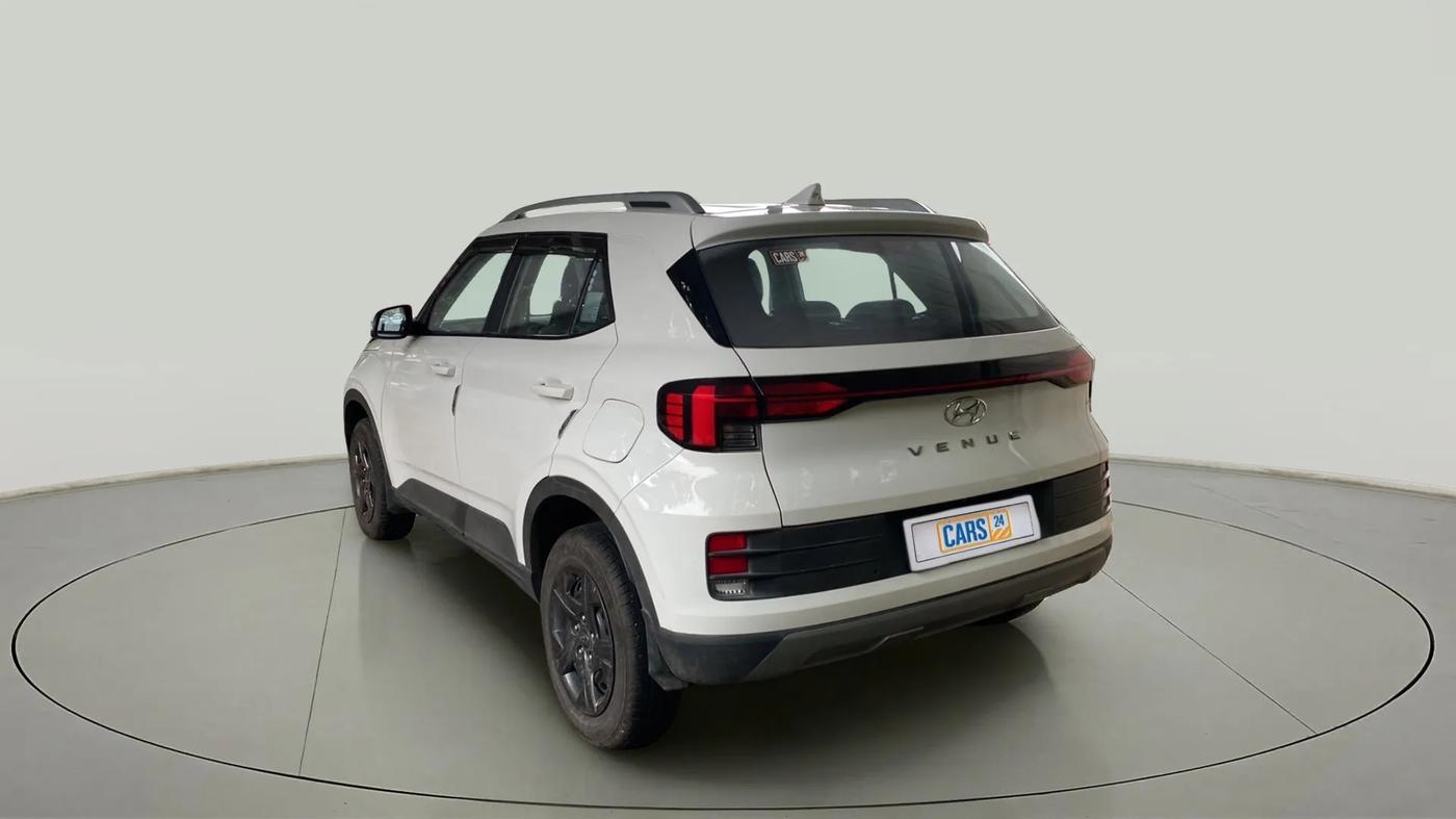 2023 Hyundai VENUE S PLUS 1.5 CRDI, Diesel, Manual, 17,482 km, Left Back Diagonal