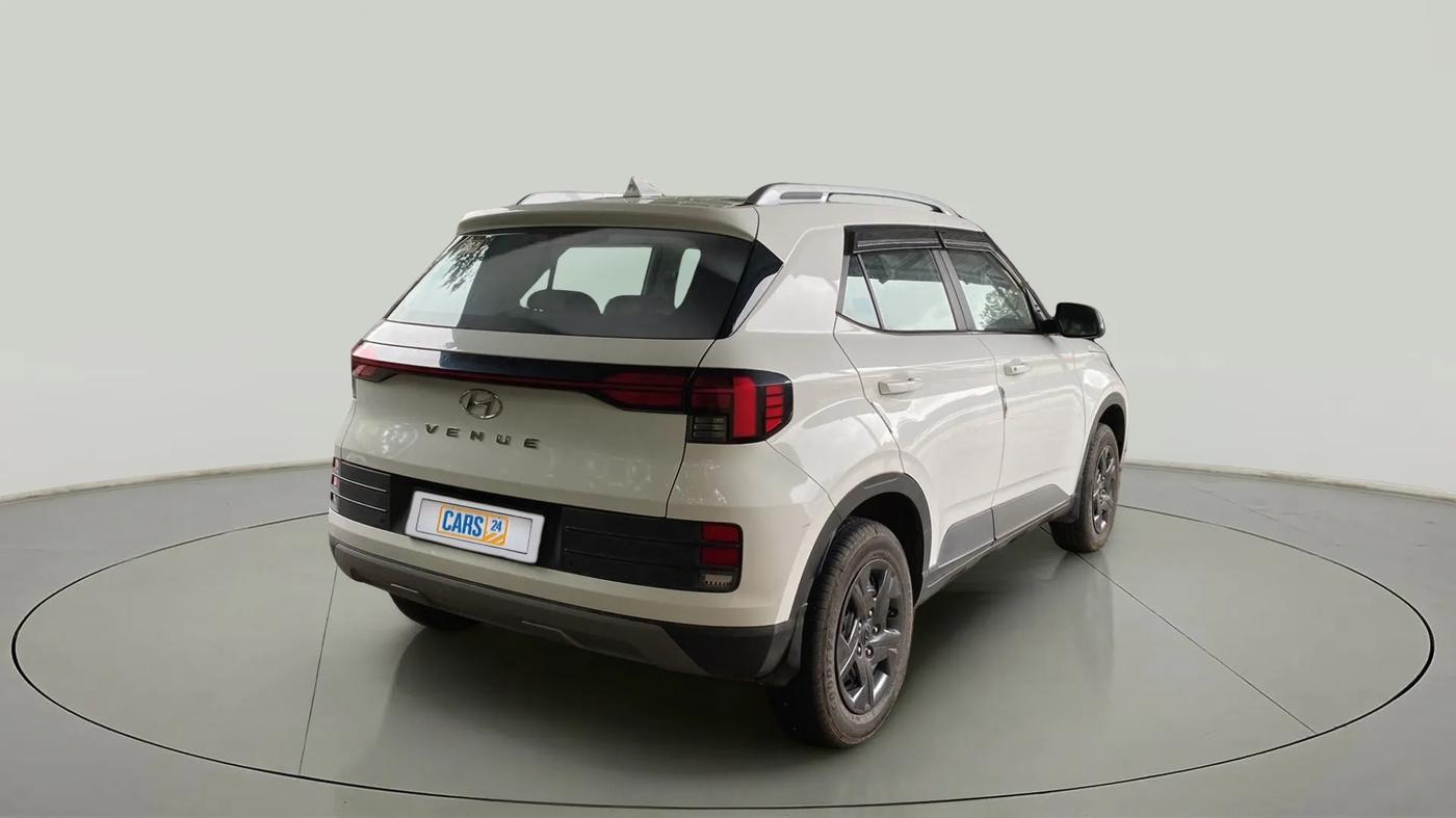 2023 Hyundai VENUE S PLUS 1.5 CRDI, Diesel, Manual, 17,482 km, Right Back Diagonal