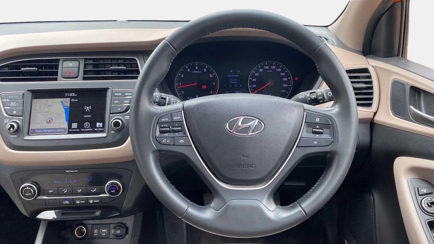 2018 Hyundai Elite i20 ASTA 1.2 (O), Petrol, Manual, 15,894 km, Steering Wheel Close Up