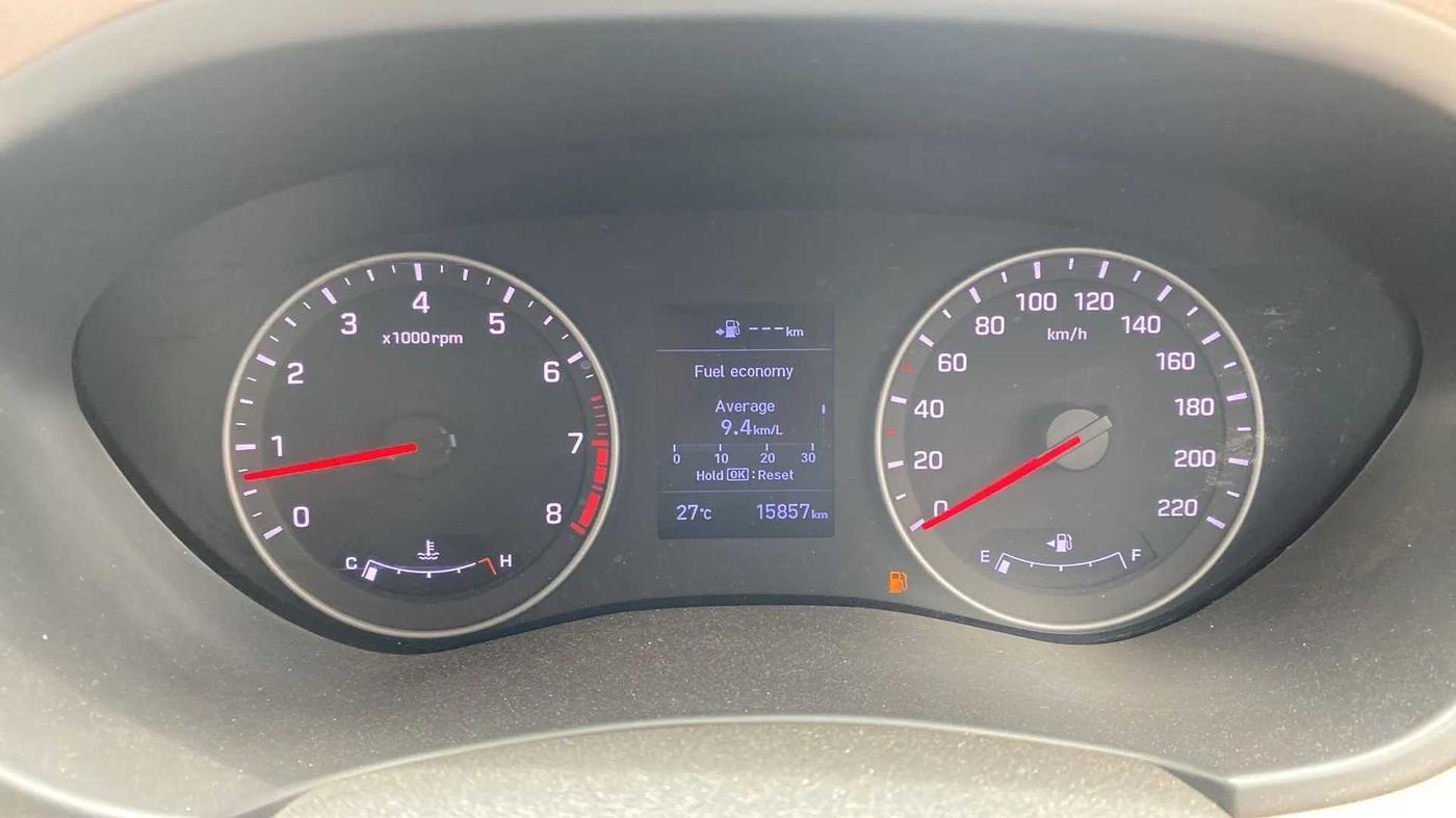 2018 Hyundai Elite i20 ASTA 1.2 (O), Petrol, Manual, 15,894 km, Odometer Image