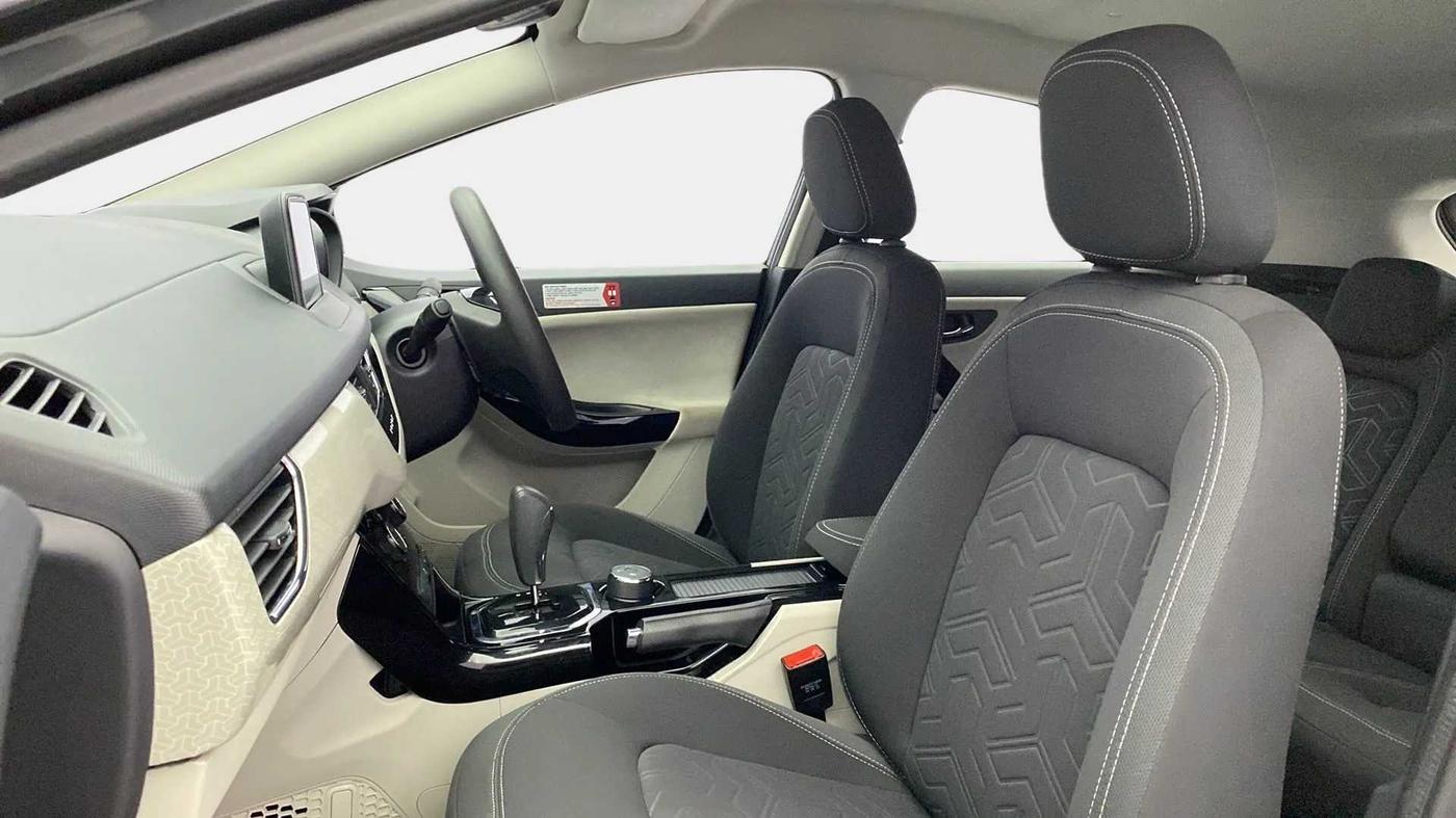 2021 Tata NEXON XZA PLUS PETROL, Petrol, Automatic, 8,841 km, Right Side Front Door Cabin