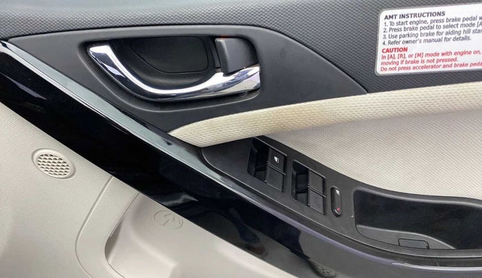 2021 Tata NEXON XZA PLUS PETROL, Petrol, Automatic, 8,841 km, Driver Side Door Panels Control