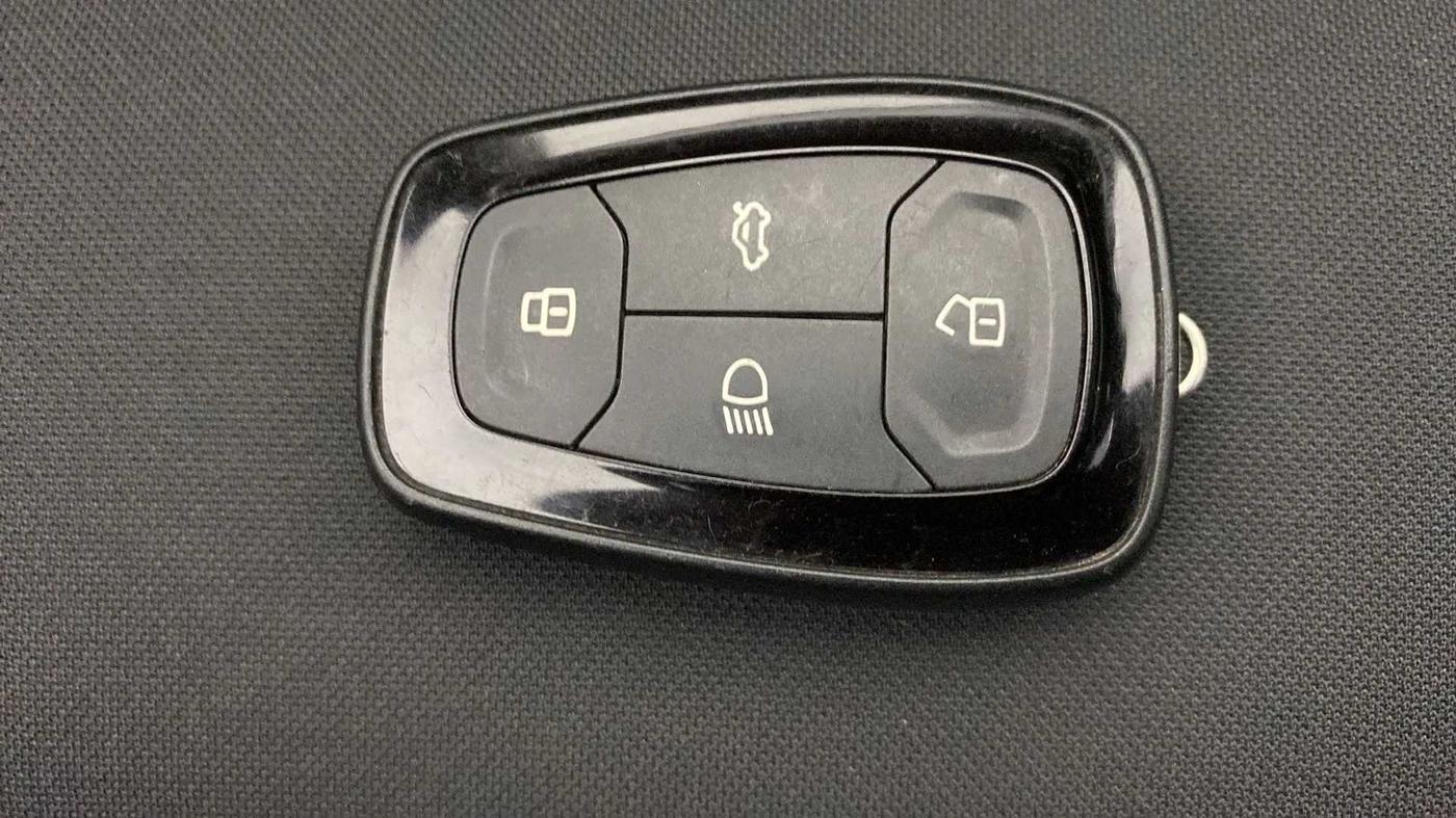 2021 Tata NEXON XZA PLUS PETROL, Petrol, Automatic, 8,841 km, Key Close Up
