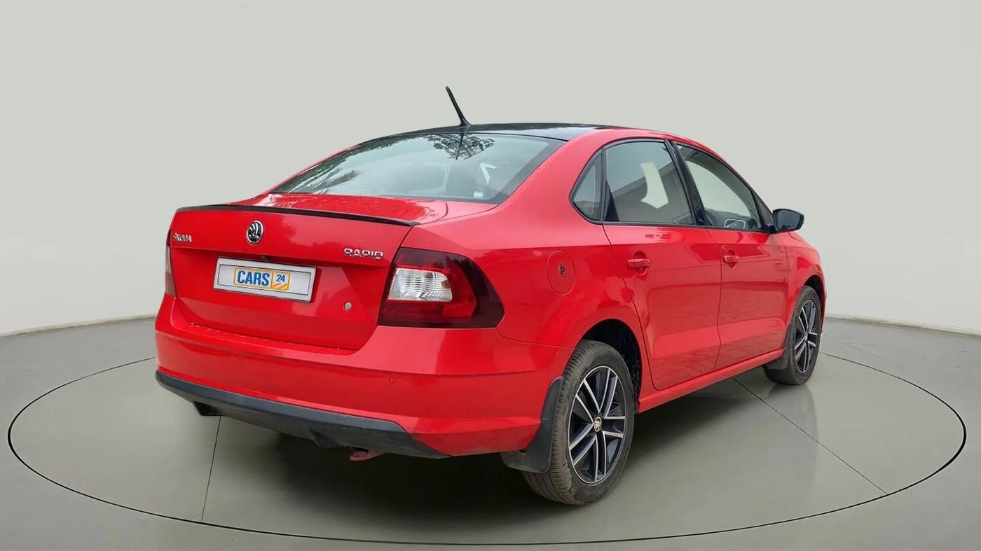 2018 Skoda Rapid STYLE 1.6 MPI, Petrol, Manual, 51,476 km, Right Back Diagonal