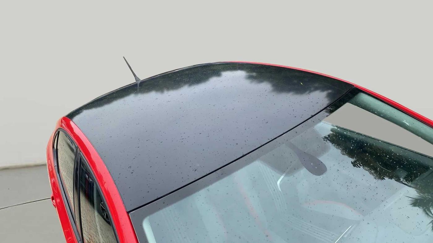 2018 Skoda Rapid STYLE 1.6 MPI, Petrol, Manual, 51,476 km, Roof