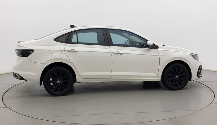 2022 Volkswagen VIRTUS HIGHLINE TSI 1.0 MT, Petrol, Manual, 18,651 km, Right Side View