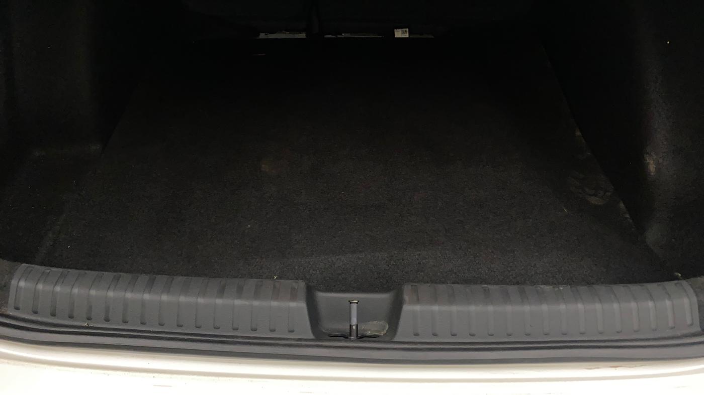 2022 Volkswagen VIRTUS HIGHLINE TSI 1.0 MT, Petrol, Manual, 18,651 km, Boot Inside