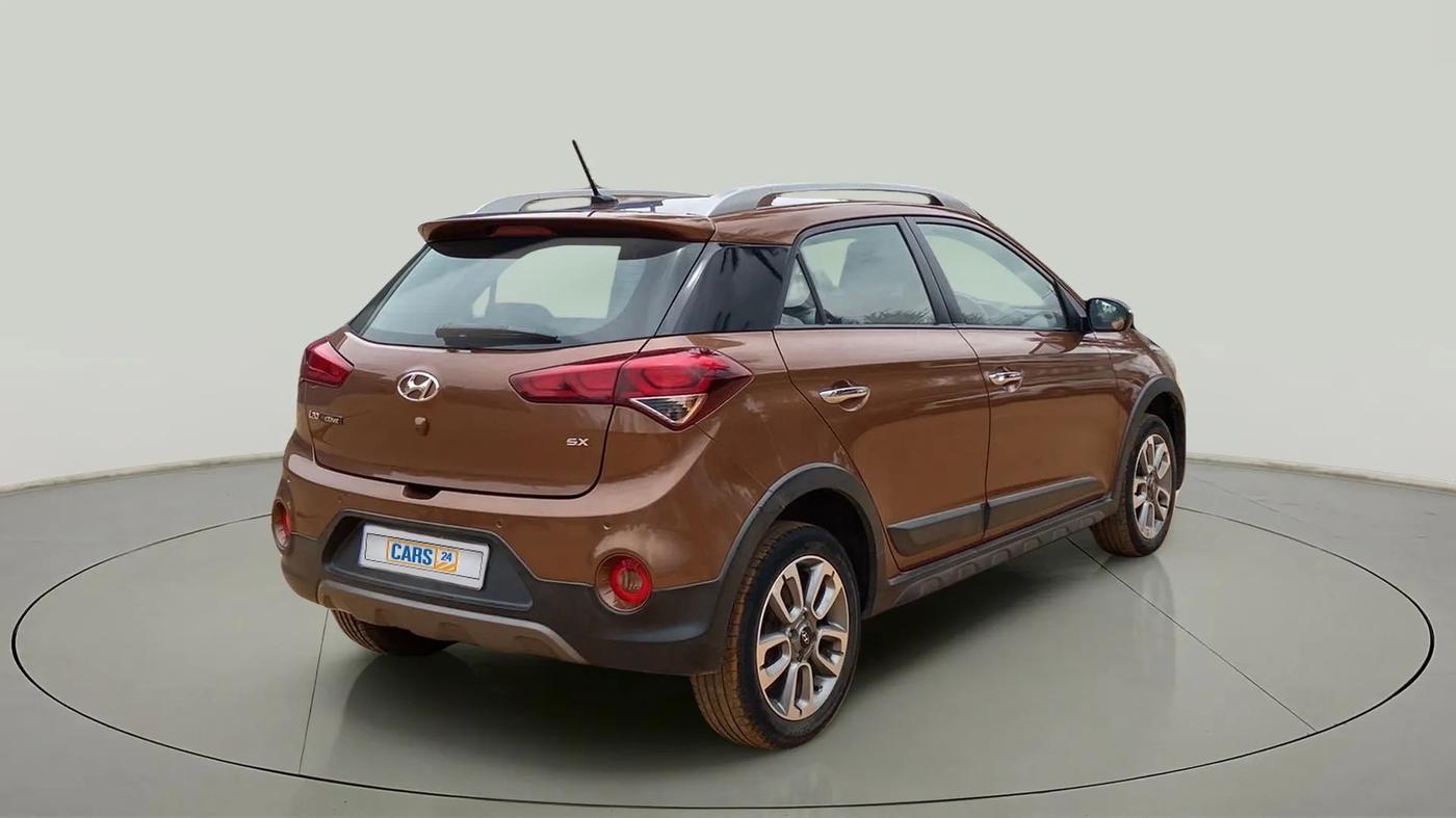 2016 Hyundai i20 Active 1.2 SX, Petrol, Manual, 27,654 km, Right Back Diagonal