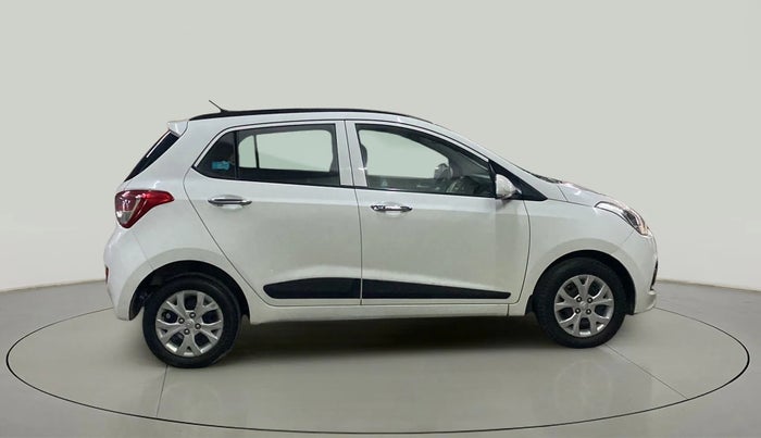 2014 Hyundai Grand i10 SPORTZ 1.2 KAPPA VTVT, Petrol, Manual, 78,904 km, Right Side View