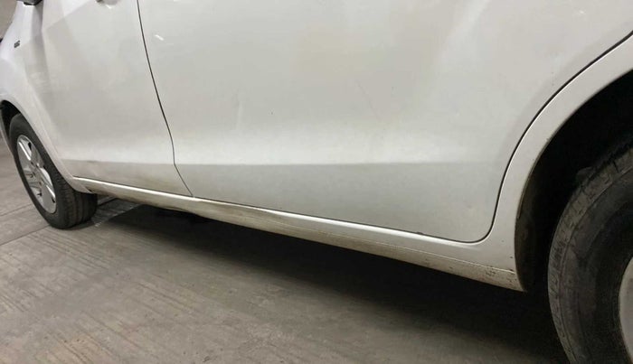 2014 Maruti Ertiga VDI, Diesel, Manual, 59,545 km, Left running board - Slightly dented