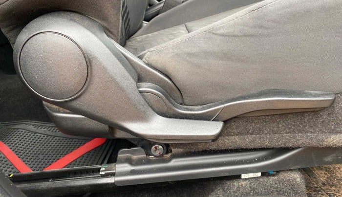2018 Maruti Swift ZXI AMT, Petrol, Automatic, 46,341 km, Driver Side Adjustment Panel