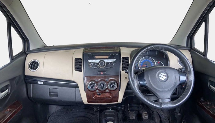 2017 Maruti Wagon R 1.0 VXI, Petrol, Manual, 15,496 km, Dashboard