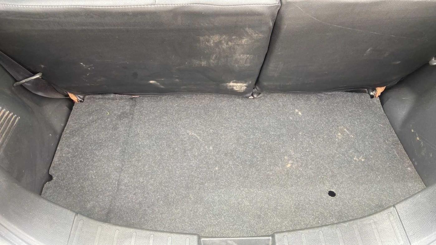 2017 Maruti Wagon R 1.0 VXI, Petrol, Manual, 15,496 km, Boot Inside