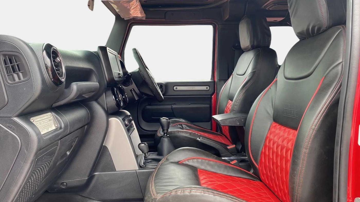 2022 Mahindra Thar LX HT PETROL 4WD MT, Petrol, Manual, 32,473 km, Right Side Front Door Cabin