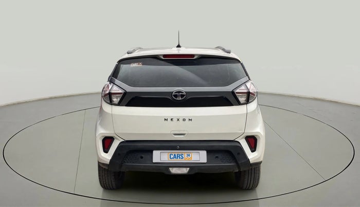 2020 Tata NEXON XMA SUNROOF DIESEL, Diesel, Automatic, 56,061 km, Back/Rear