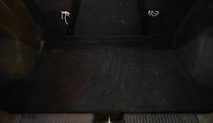 2019 Maruti Dzire VXI, Petrol, Manual, 39,018 km, Boot Inside