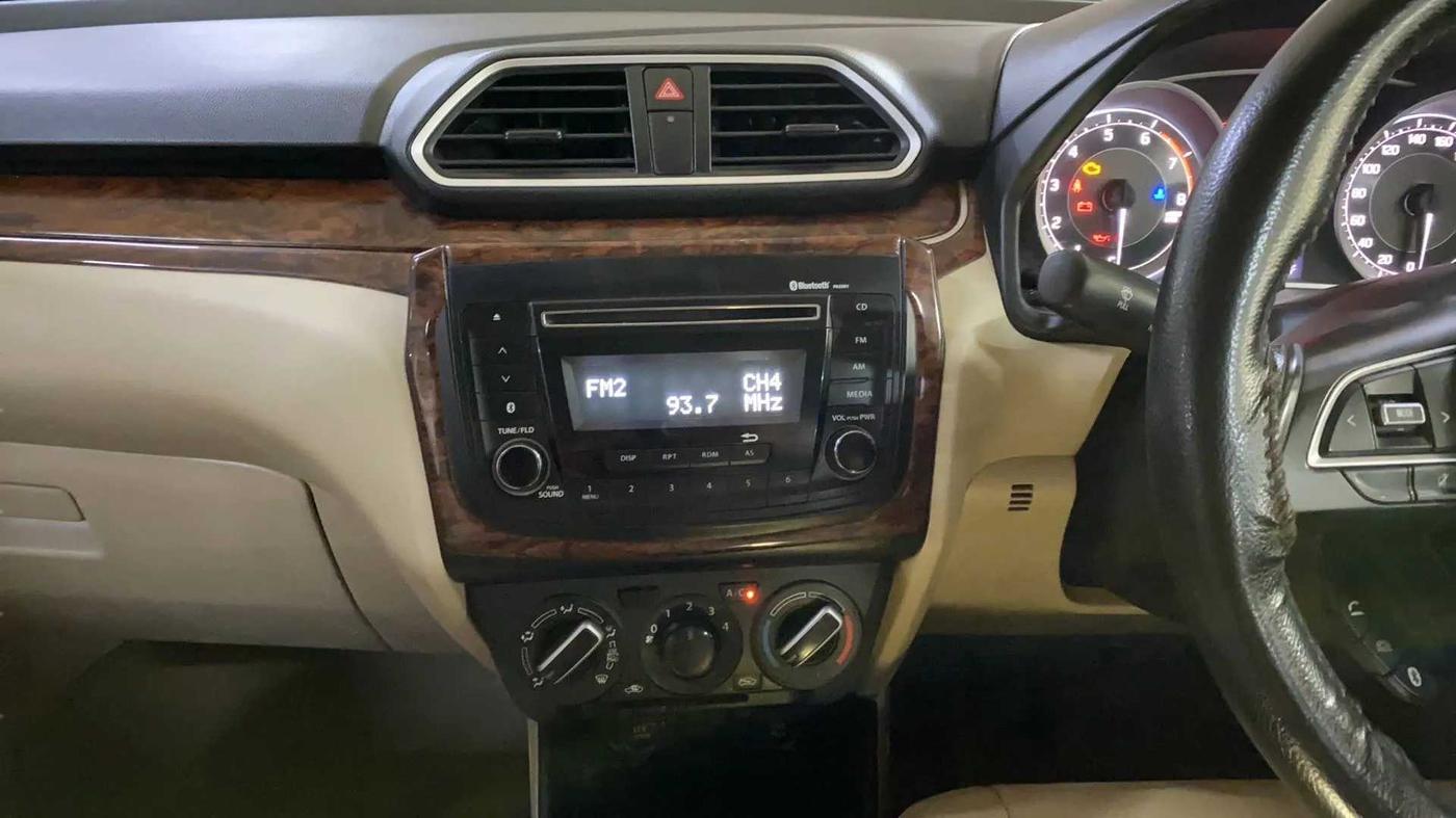 2019 Maruti Dzire VXI, Petrol, Manual, 39,018 km, Air Conditioner