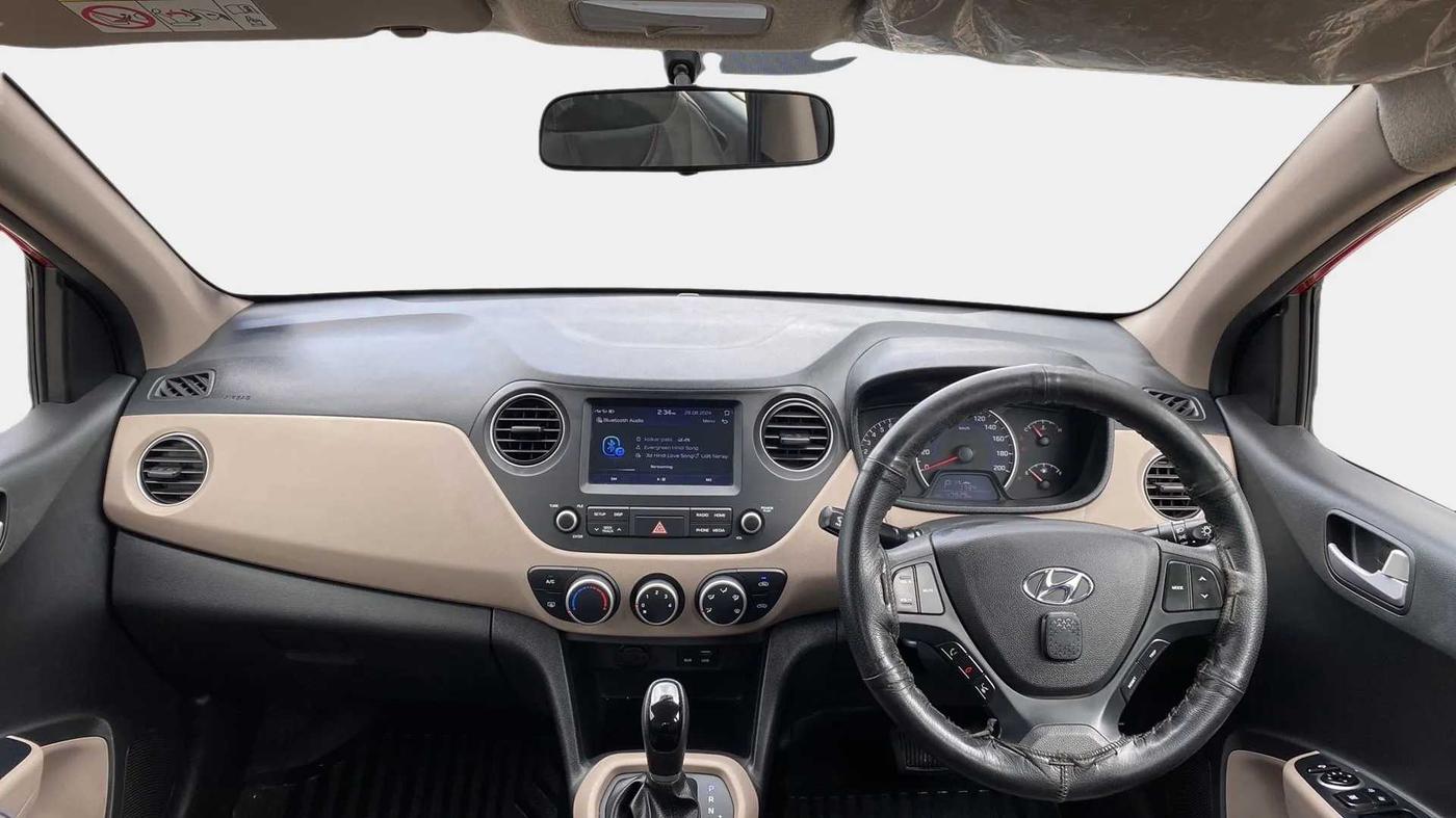 2017 Hyundai Grand i10 SPORTZ (O) AT 1.2 KAPPA VTVT, Petrol, Automatic, 17,931 km, Dashboard
