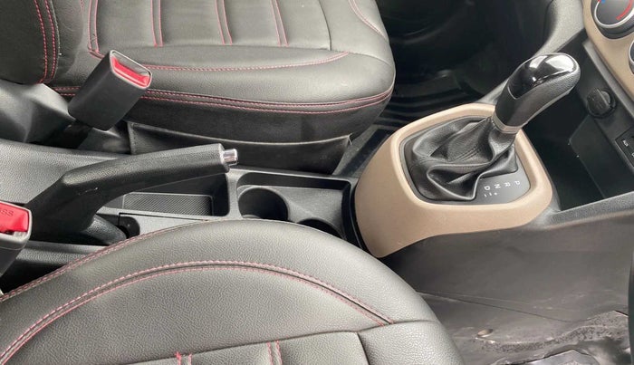 2017 Hyundai Grand i10 SPORTZ (O) AT 1.2 KAPPA VTVT, Petrol, Automatic, 17,931 km, Gear Lever