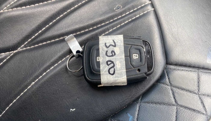 2019 Tata NEXON XZA PLUS PETROL, Petrol, Automatic, 30,627 km, Key Close Up