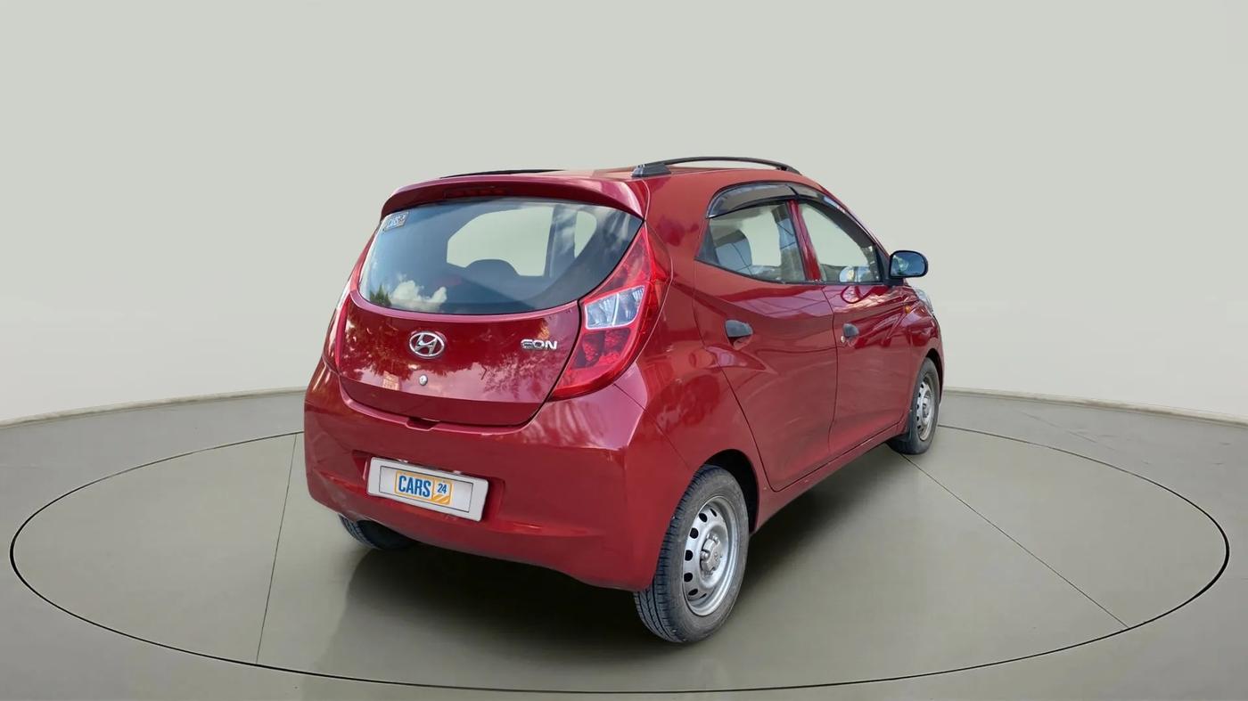 2017 Hyundai Eon ERA +, Petrol, Manual, 28,205 km, Right Back Diagonal