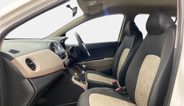 2014 Hyundai Grand i10 SPORTZ 1.2 KAPPA VTVT, Petrol, Manual, 60,457 km, Right Side Front Door Cabin