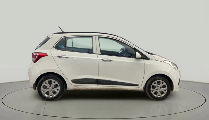 2014 Hyundai Grand i10 SPORTZ 1.2 KAPPA VTVT, Petrol, Manual, 60,457 km, Right Side View