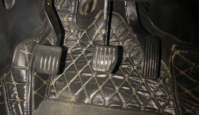2019 Tata Harrier XZ 2.0L, Diesel, Manual, 59,821 km, Pedals