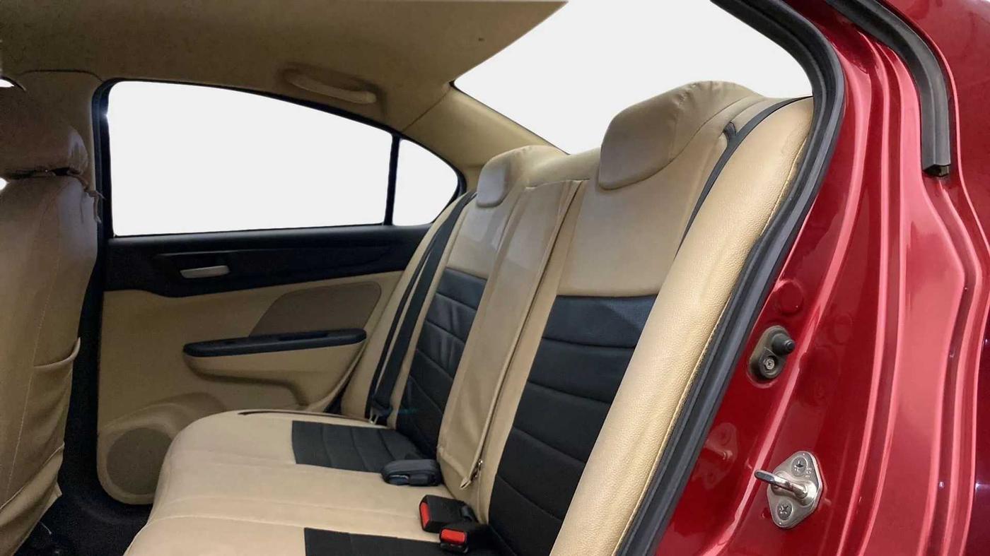 2019 Honda Amaze 1.2L I-VTEC V CVT, Petrol, Automatic, 50,120 km, Right Side Rear Door Cabin