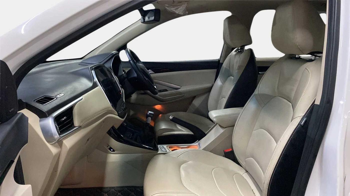2021 MG HECTOR SHARP 2.0 DIESEL, Diesel, Manual, 16,979 km, Right Side Front Door Cabin