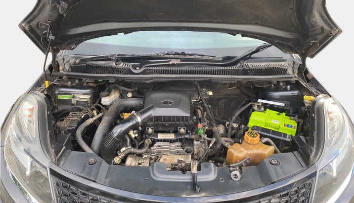 2019 Tata NEXON XM PETROL, Petrol, Manual, 38,247 km, Open Bonet