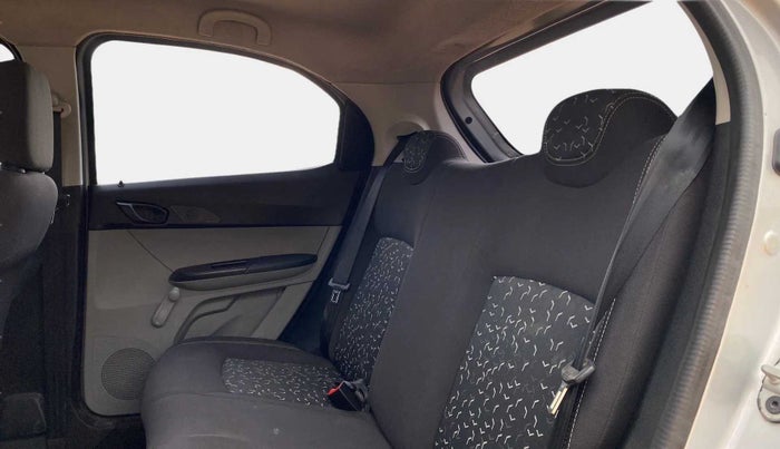 2020 Tata Tiago XE PETROL, Petrol, Manual, 43,448 km, Right Side Rear Door Cabin