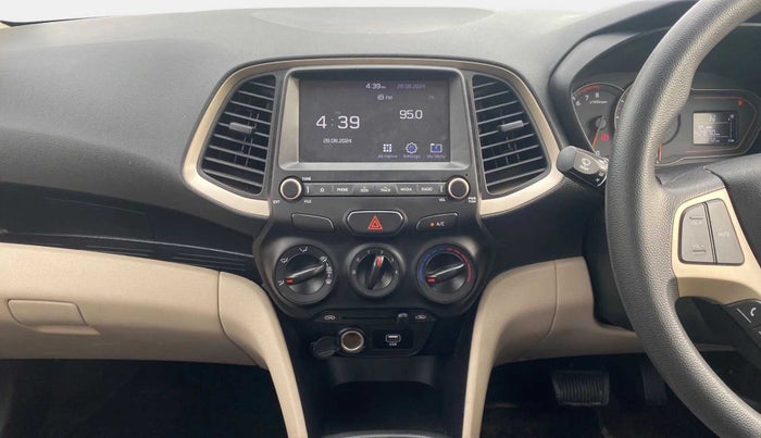 2022 Hyundai NEW SANTRO SPORTZ AMT, Petrol, Automatic, 13,969 km, Air Conditioner