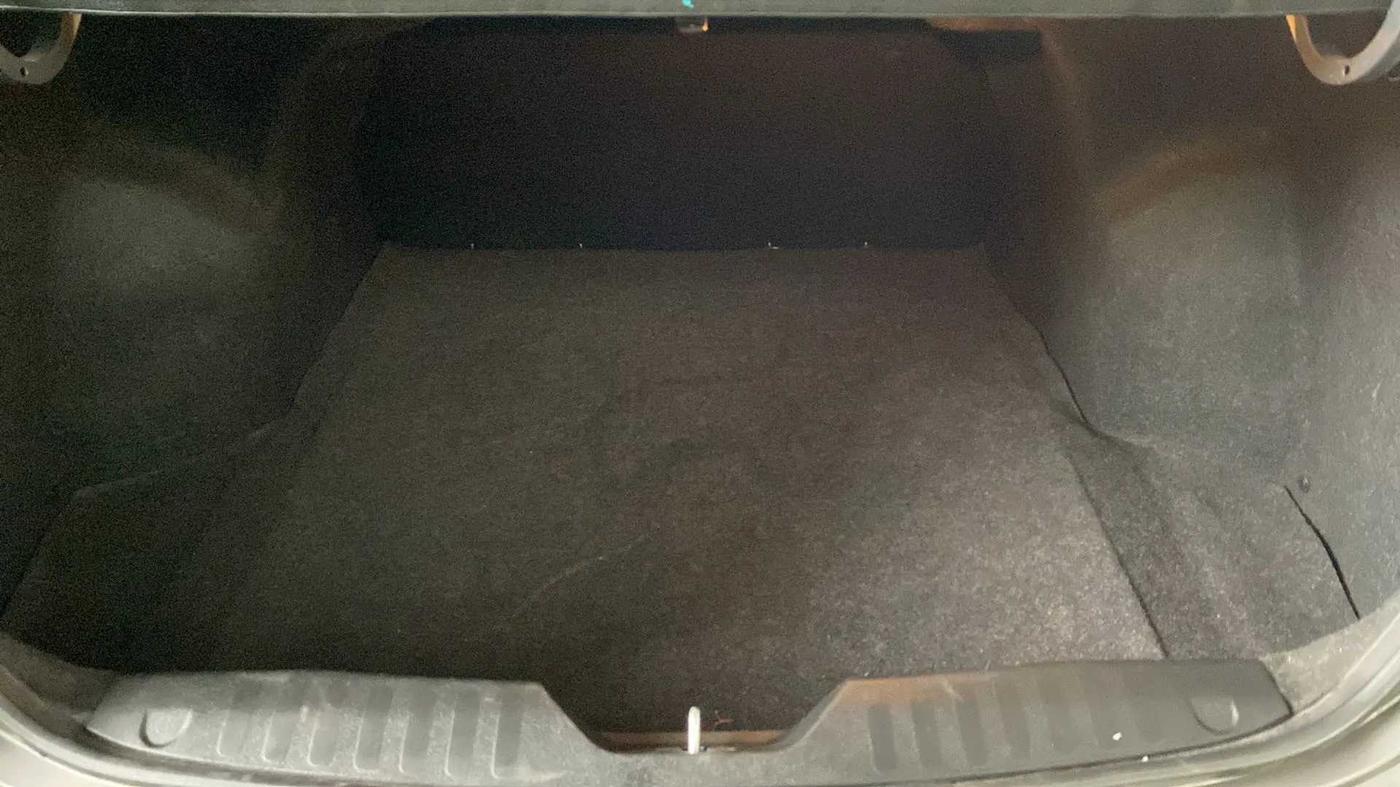 2015 Maruti Ciaz VXI, Petrol, Manual, 1,18,660 km, Boot Inside