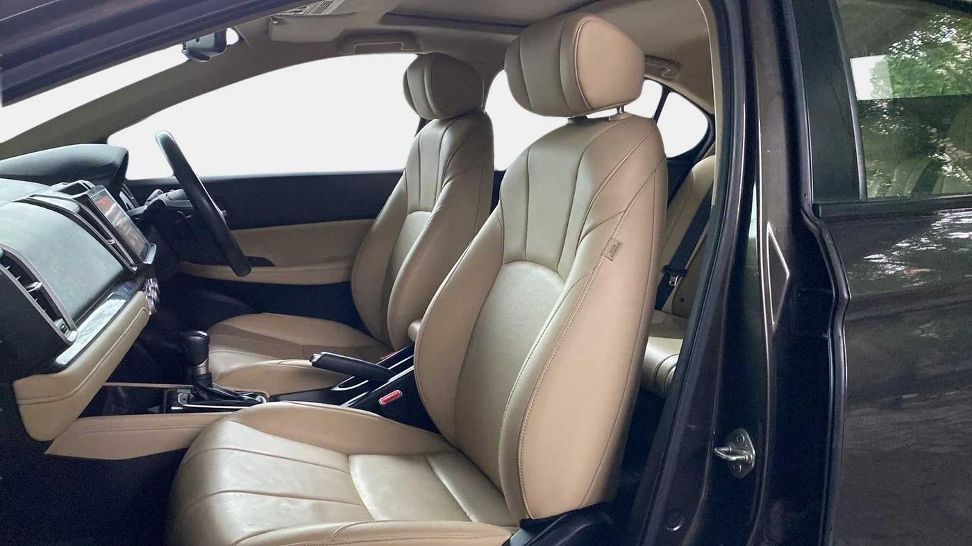 2021 Honda City 1.5L I-VTEC ZX CVT, Petrol, Automatic, 29,375 km, Right Side Front Door Cabin