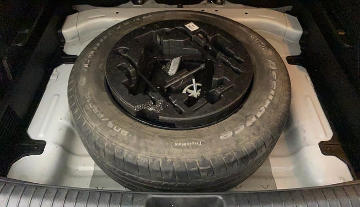 2019 Hyundai Creta SX 1.6 PETROL, Petrol, Manual, 43,499 km, Spare Tyre