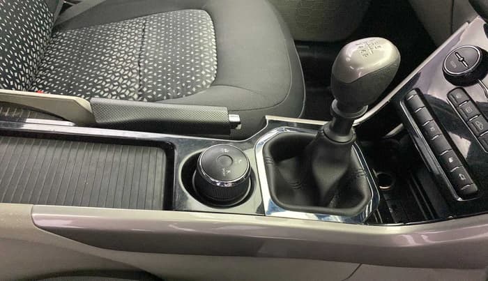 2019 Tata NEXON XZ PLUS PETROL, Petrol, Manual, 76,325 km, Gear Lever