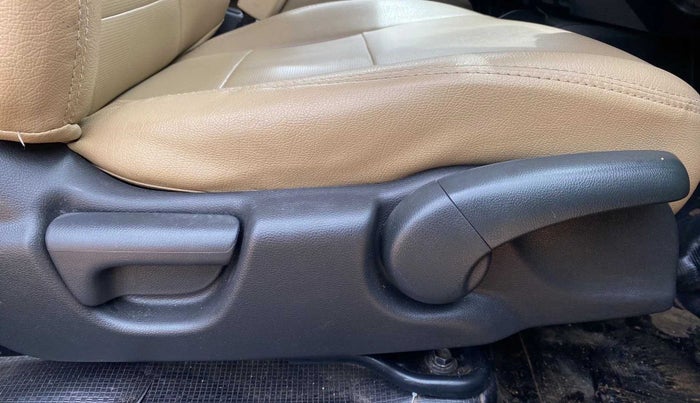 2019 Honda Jazz 1.2L I-VTEC VX CVT, Petrol, Automatic, 59,917 km, Driver Side Adjustment Panel