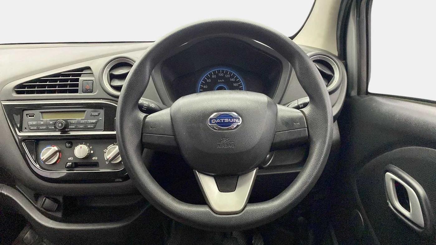 2018 Datsun Redi Go S 1.0 AMT, Petrol, Automatic, 60,107 km, Steering Wheel Close Up