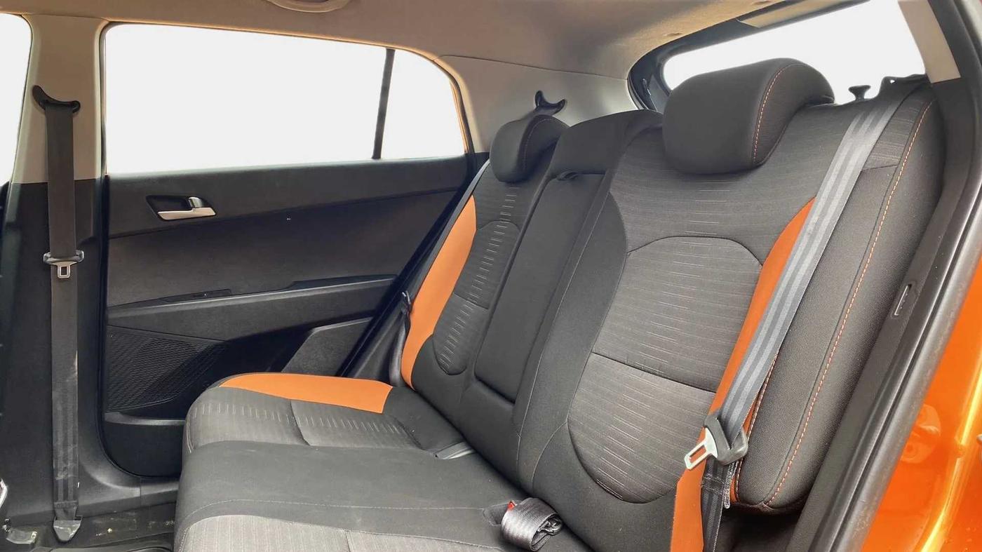 2018 Hyundai Creta SX 1.6 DIESEL DUAL TONE, Diesel, Manual, 55,125 km, Right Side Rear Door Cabin