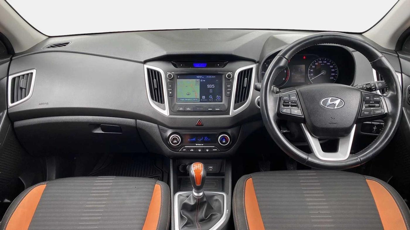 2018 Hyundai Creta SX 1.6 DIESEL DUAL TONE, Diesel, Manual, 55,125 km, Dashboard
